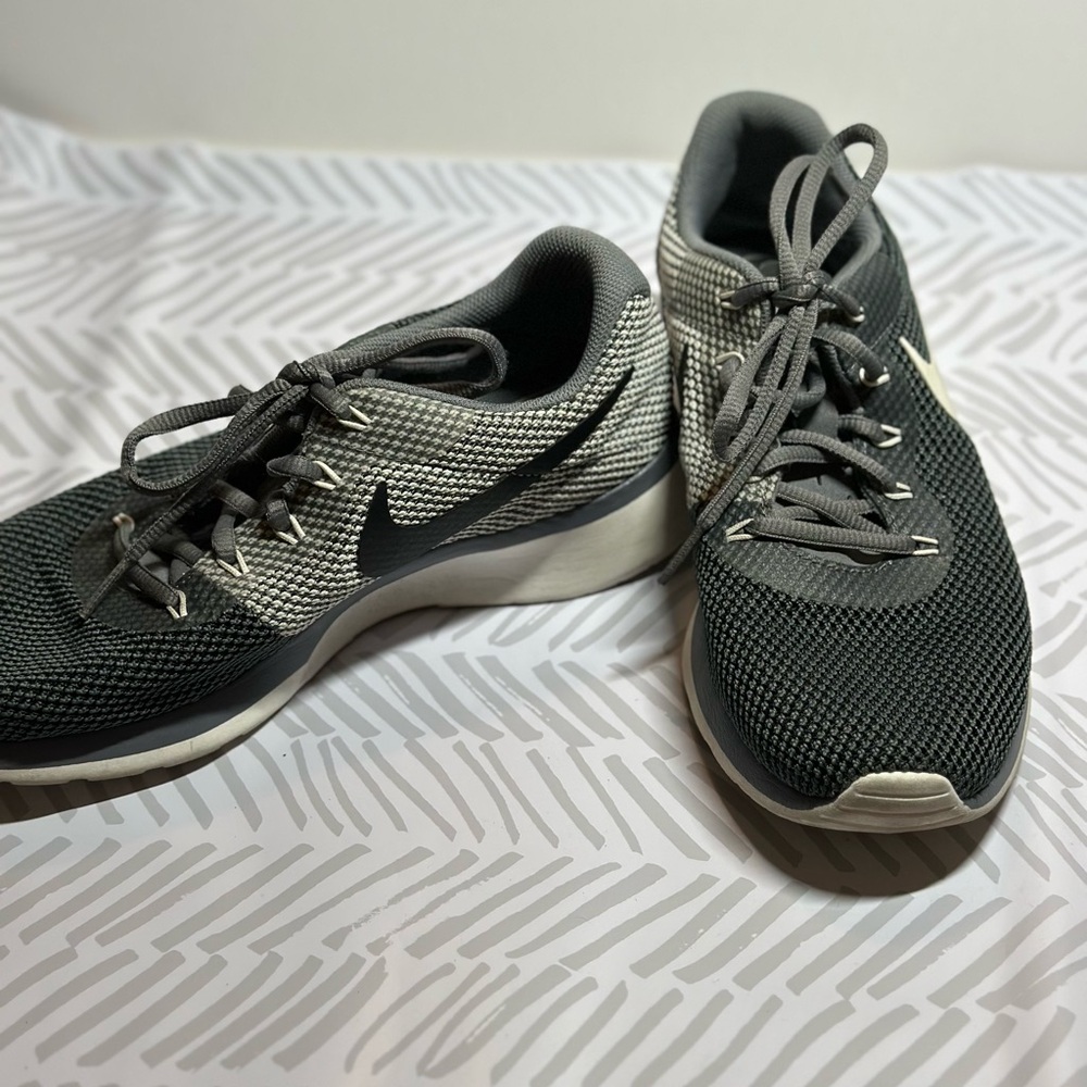 Nike Tanjun Racer Gray Blue Women 7.5 All Day Comfort - Picture 6 of 6